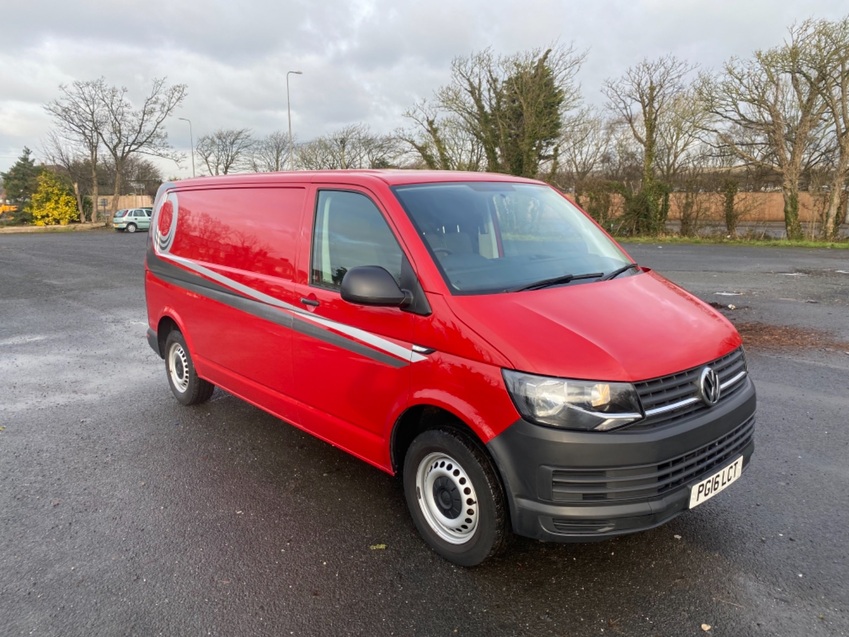 VOLKSWAGEN TRANSPORTER T28 TDI STARTLINE BLUEMOTION LWB + TAILGATE. 27855  MILES 2016