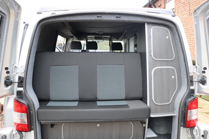 VOLKSWAGEN T5 CAMPER POP UP ROOF. 50K FSH. 2015