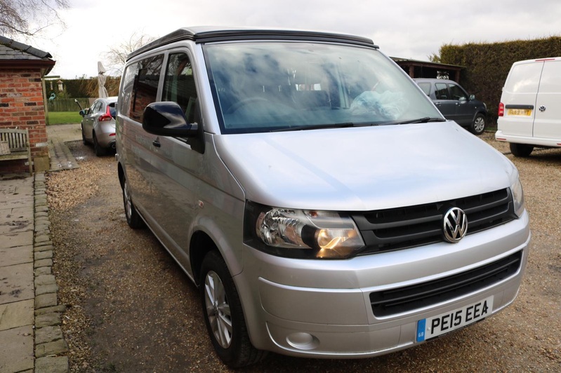 VOLKSWAGEN T5 CAMPER POP UP ROOF. 50K FSH. 2015