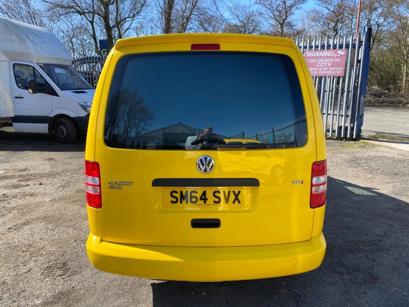 VOLKSWAGEN CADDY MAXI C20 Maxi Kombi Crew Van. 18 Alloys. Colour Coded. 56000 Miles. 2015