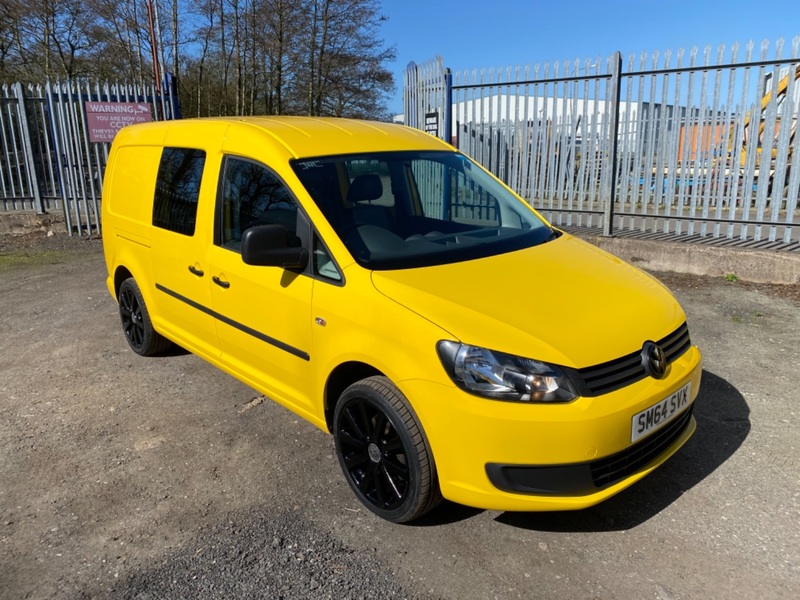 VOLKSWAGEN CADDY MAXI C20 Maxi Kombi Crew Van. 18 Alloys. Colour Coded. 56000 Miles. 2015