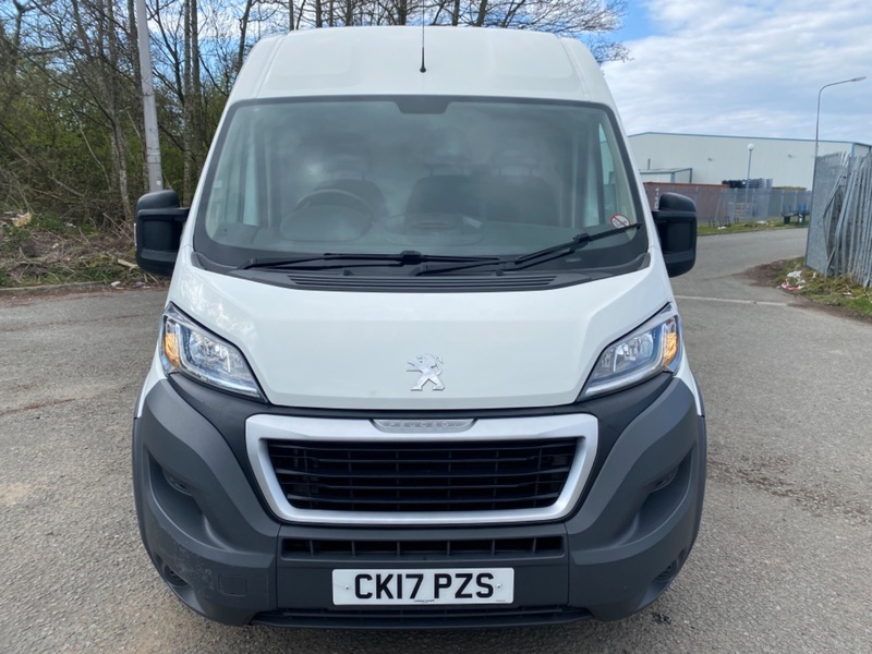 PEUGEOT BOXER 2.0 BlueHDi 130 Professional 435 L4H2 . Euro 6. 58k. FSH. 2017