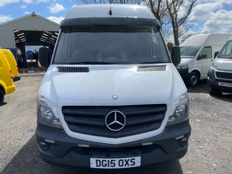 MERCEDES-BENZ SPRINTER 316 CDI MWB. SATNAV. AIRCON. REAR CAMERA. NO VAT 2015