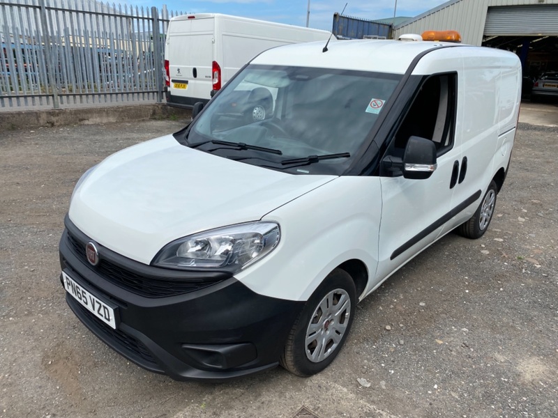 FIAT DOBLO 16V MULTIJET 2015