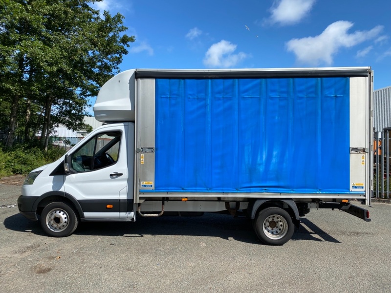 FORD TRANSIT 350 DRW L4 Curtainsider. 2015