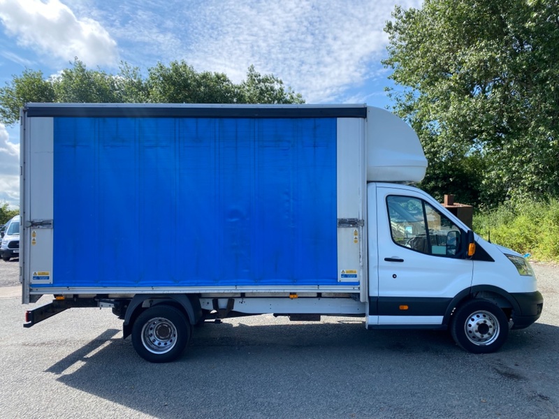 FORD TRANSIT 350 DRW L4 Curtainsider. 2015