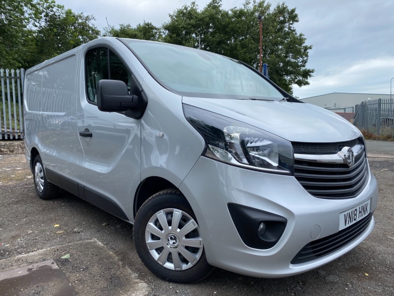 VAUXHALL VIVARO L1H1 2700 SPORTIVE CDTI SATNAV. AC. B-TOOTH. FSH 2018