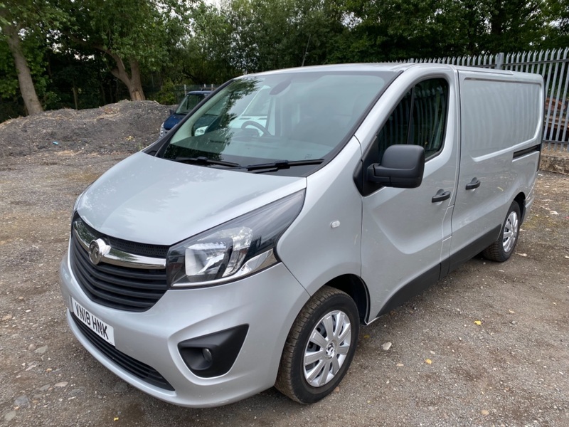 VAUXHALL VIVARO L1H1 2700 SPORTIVE CDTI SATNAV. AC. B-TOOTH. FSH 2018