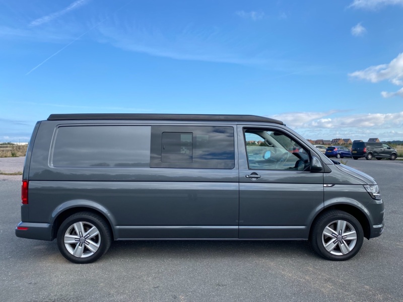 VOLKSWAGEN TRANSPORTER T30 TDI PV HIGHLINE DSG 204 Campervan. 4 Berth 2018