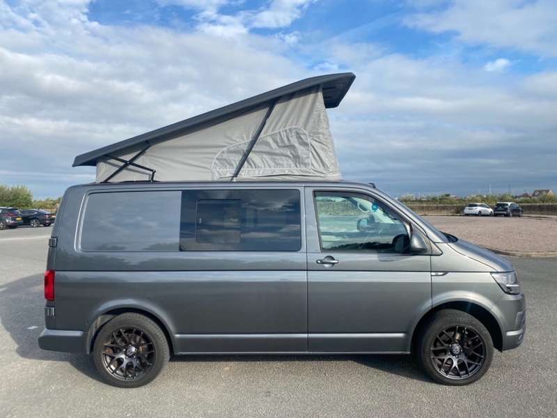 VOLKSWAGEN T6 HIGHLINE CAMPERVAN T28 TDI PV HIGHLINE 4 BERTH CAMPERVAN. NEW BUILD 2019