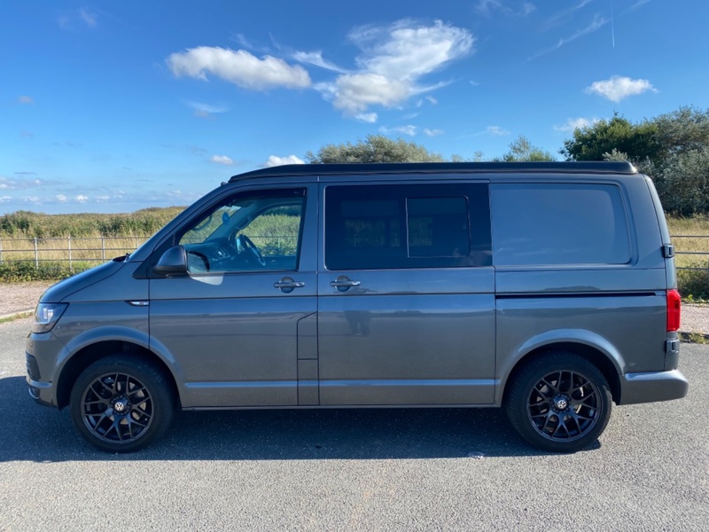 VOLKSWAGEN T6 HIGHLINE CAMPERVAN T28 TDI PV HIGHLINE 4 BERTH CAMPERVAN. NEW BUILD 2019