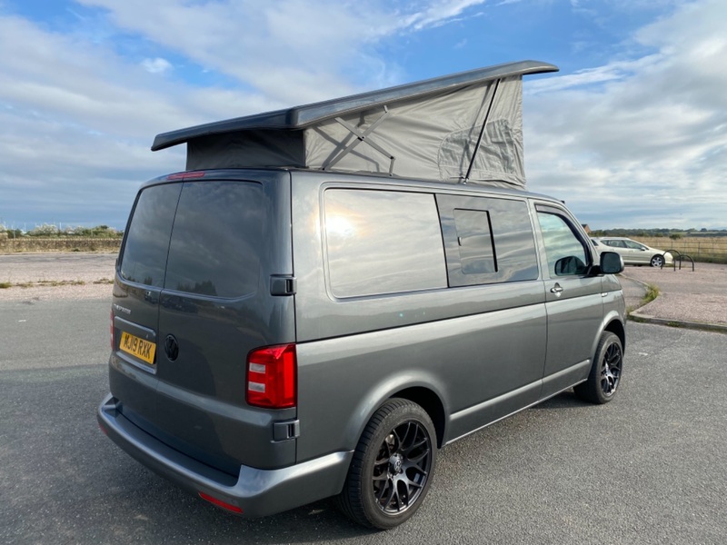 VOLKSWAGEN T6 HIGHLINE CAMPERVAN T28 TDI PV HIGHLINE 4 BERTH CAMPERVAN. NEW BUILD 2019