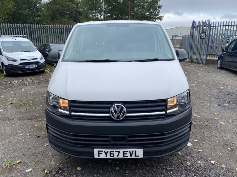 VOLKSWAGEN TRANSPORTER T28 2.0TDI T6 STARTLINE BLUEMOTION.  74K FSH 1 OWNER. 2017