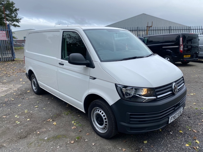 VOLKSWAGEN TRANSPORTER T28 2.0TDI T6 STARTLINE BLUEMOTION.  74K FSH 1 OWNER. 2017