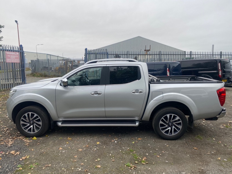 NISSAN NAVARA DCI TEKNA 4X4 Double cab. Leather. Satnav. Climate. 360 Camera. 2017