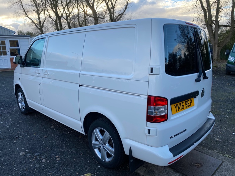 VOLKSWAGEN TRANSPORTER T32 TDI PV HIGHLINE 4MOTION 180 BHP 2015