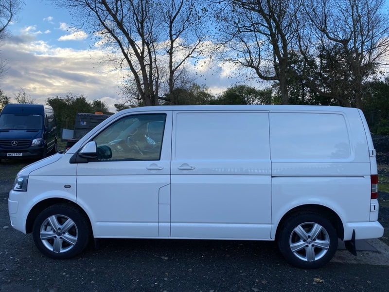 VOLKSWAGEN TRANSPORTER T32 TDI PV HIGHLINE 4MOTION 180 BHP 2015