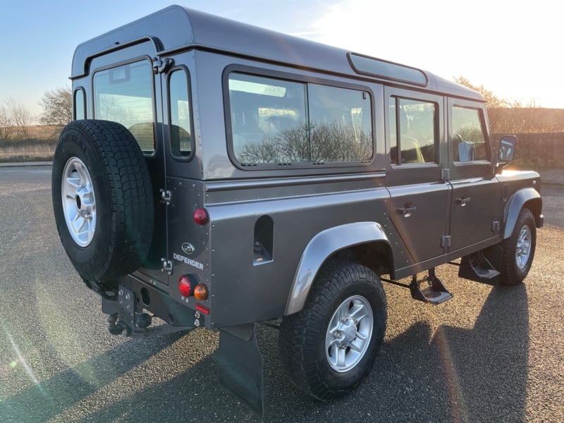 LAND ROVER DEFENDER TD COUNTY STATION WAGON 7 SEAT FSH 2015