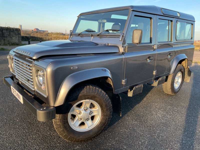 LAND ROVER DEFENDER TD COUNTY STATION WAGON 7 SEAT FSH 2015