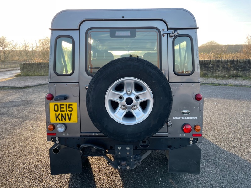 LAND ROVER DEFENDER TD COUNTY STATION WAGON 7 SEAT FSH 2015