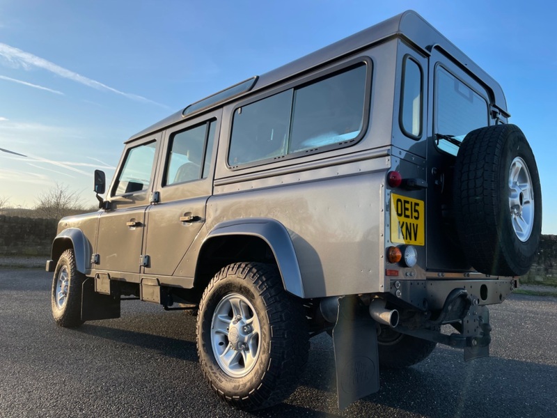 LAND ROVER DEFENDER TD COUNTY STATION WAGON 7 SEAT FSH 2015