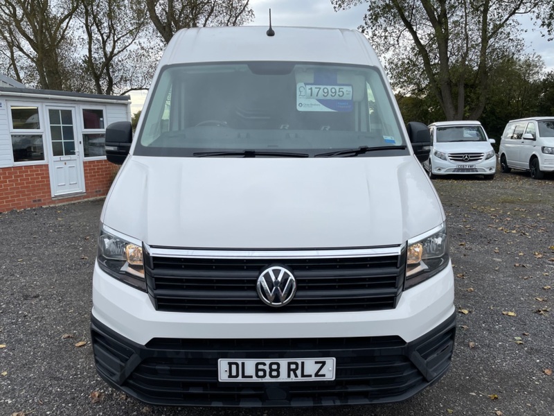 VOLKSWAGEN CRAFTER CR35 TDI MWB TRENDLINE. DAB. B-Tooth. Cruise.1 Owner. 2019