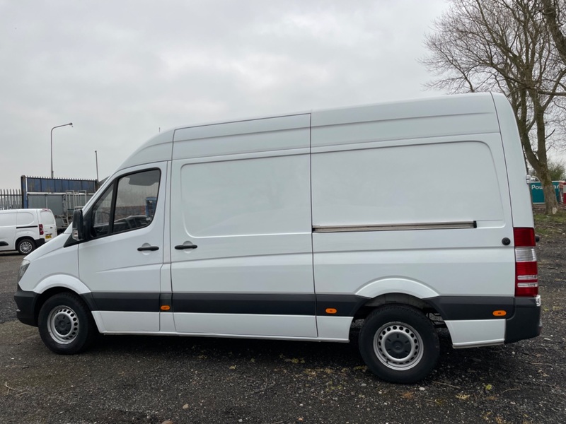 MERCEDES-BENZ SPRINTER 314CDI EURO 6 MWB PANEL VAN. 2017