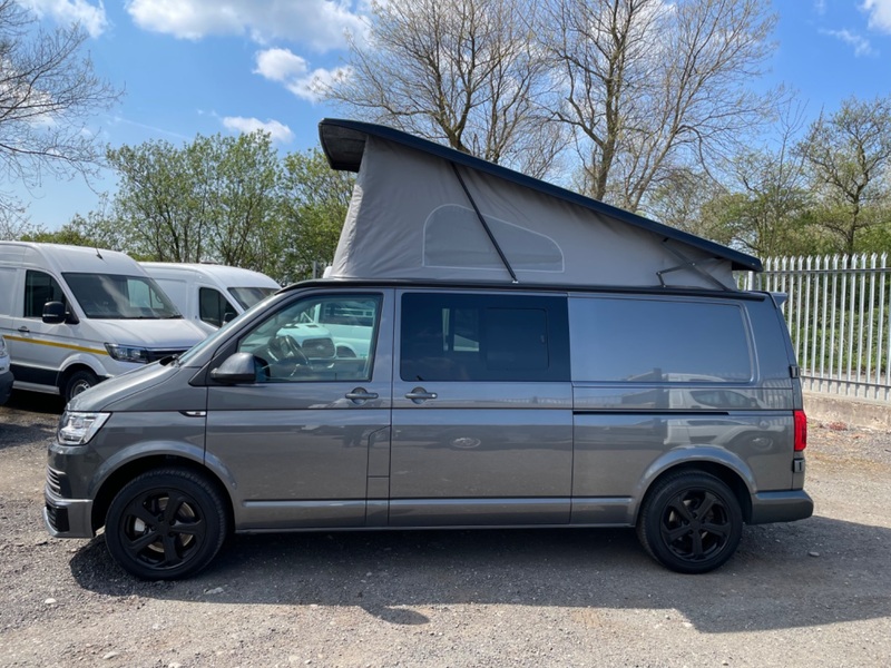 VOLKSWAGEN T6 HIGHLINE CAMPERVAN 204 BHP LWB. Pop Roof. 2017