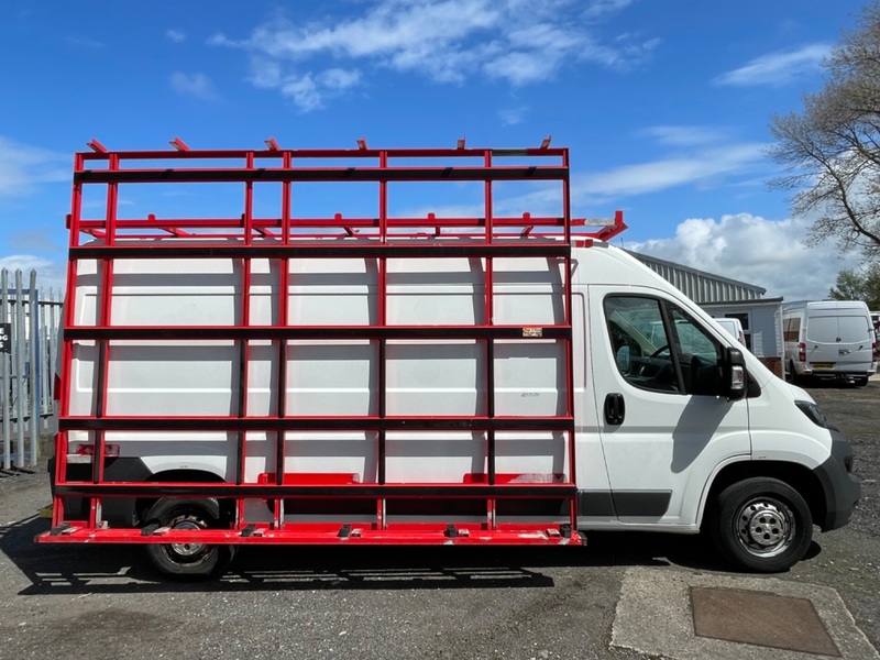 PEUGEOT BOXER BLUE HDI 335 L3H2 PROFESSIONAL Glass Van. 2017