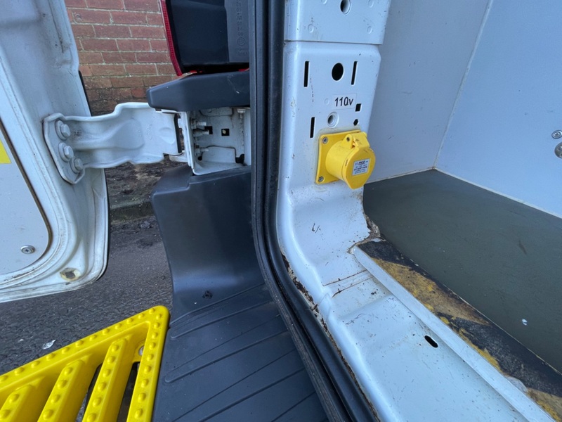 FORD TRANSIT 350 Welfare Van. L3H2 Euro 6. Toilet. Microwave. Hot  Water. Inverter. Mess Van, 2018