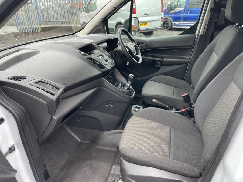 FORD TRANSIT CONNECT 240 LWB. 115BHP. 6 Speed. NO VAT 2016