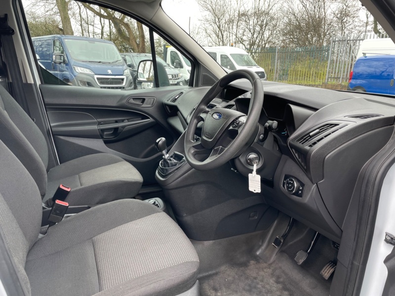 FORD TRANSIT CONNECT 240 LWB. 115BHP. 6 Speed. NO VAT 2016