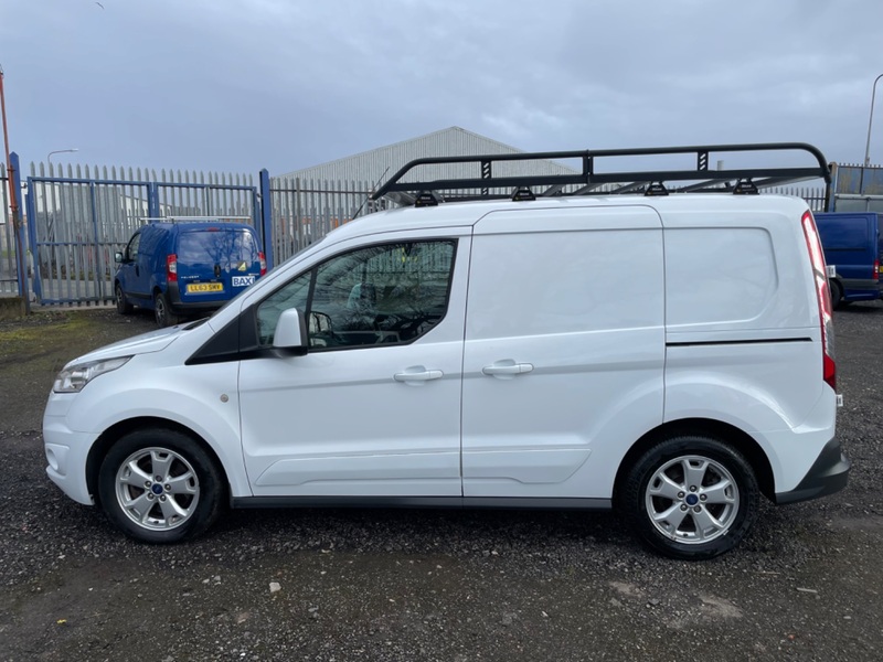 FORD TRANSIT CONNECT 200 LIMITED 120BHP. Euro 6. NO VAT 2017