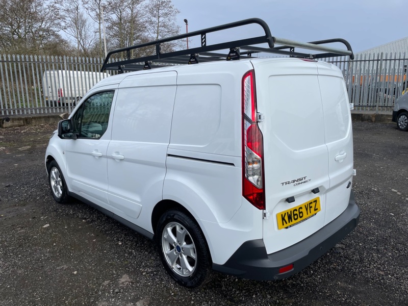 FORD TRANSIT CONNECT 200 LIMITED 120BHP. Euro 6. NO VAT 2017