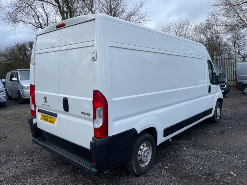 PEUGEOT BOXER BLUE HDI 335 L3H2 PROFESSIONAL . FSH. 2018