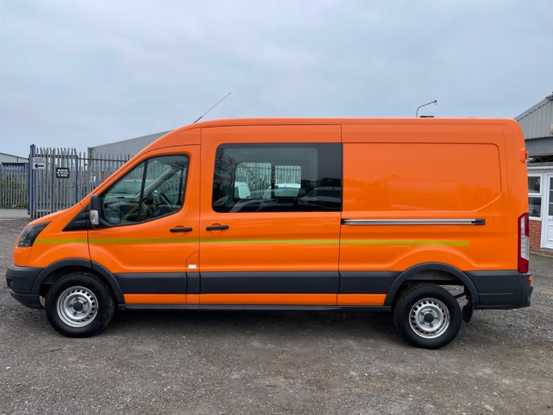 FORD TRANSIT 130BHP RWD Crew Van, Combi. 6 Seats. Heater. 2017