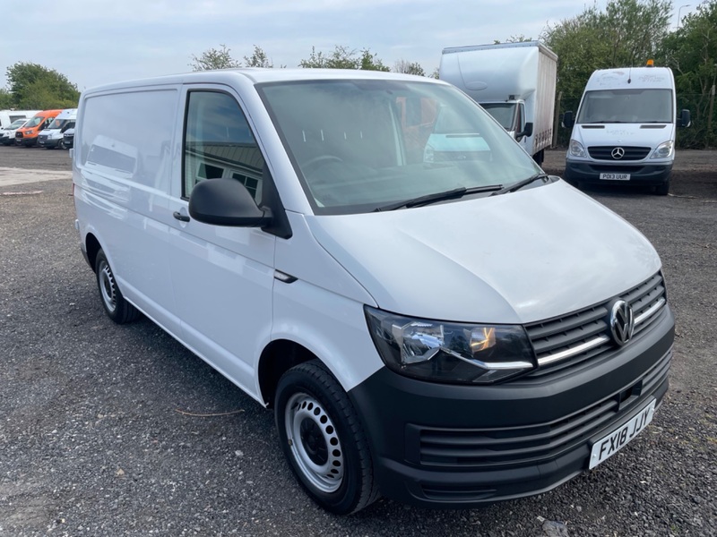 VOLKSWAGEN TRANSPORTER T28 2.0 TDI Startline. 1 Owner. FSH 2018