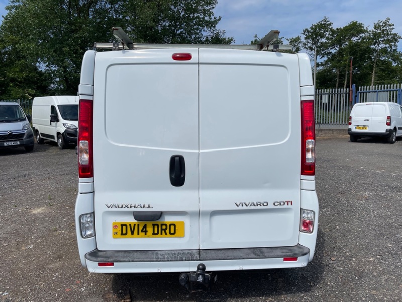 VAUXHALL VIVARO 2900 CDTI SPORTIVE LWB. AIRCON. B-tooth. Alloys. 2014