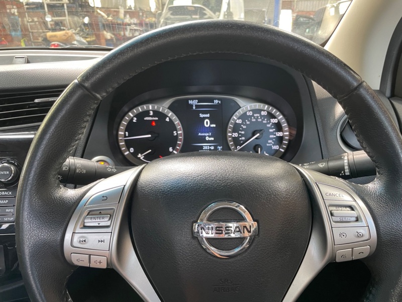 NISSAN NAVARA DCI N-CONNECTA 4X4 Double Cab Pickup.  Satnav. AC. B-tooth. 69k 2017