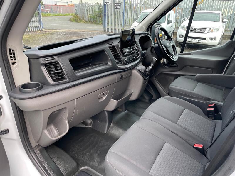 FORD TRANSIT 2.0 350 EcoBlue Trend L3H3 Facelift.  AC. Appleplay. Cruise. 2020